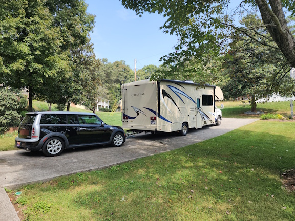 8-27R RtRearQtr-Toe-Mini-TravelReady2-6x8L